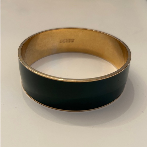 J. Crew Jewelry - J.Crew Elegant Green and Gold  Bangle with pouch